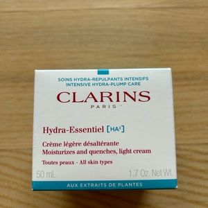 COPY - Clarins Hydra essentiel light cream
